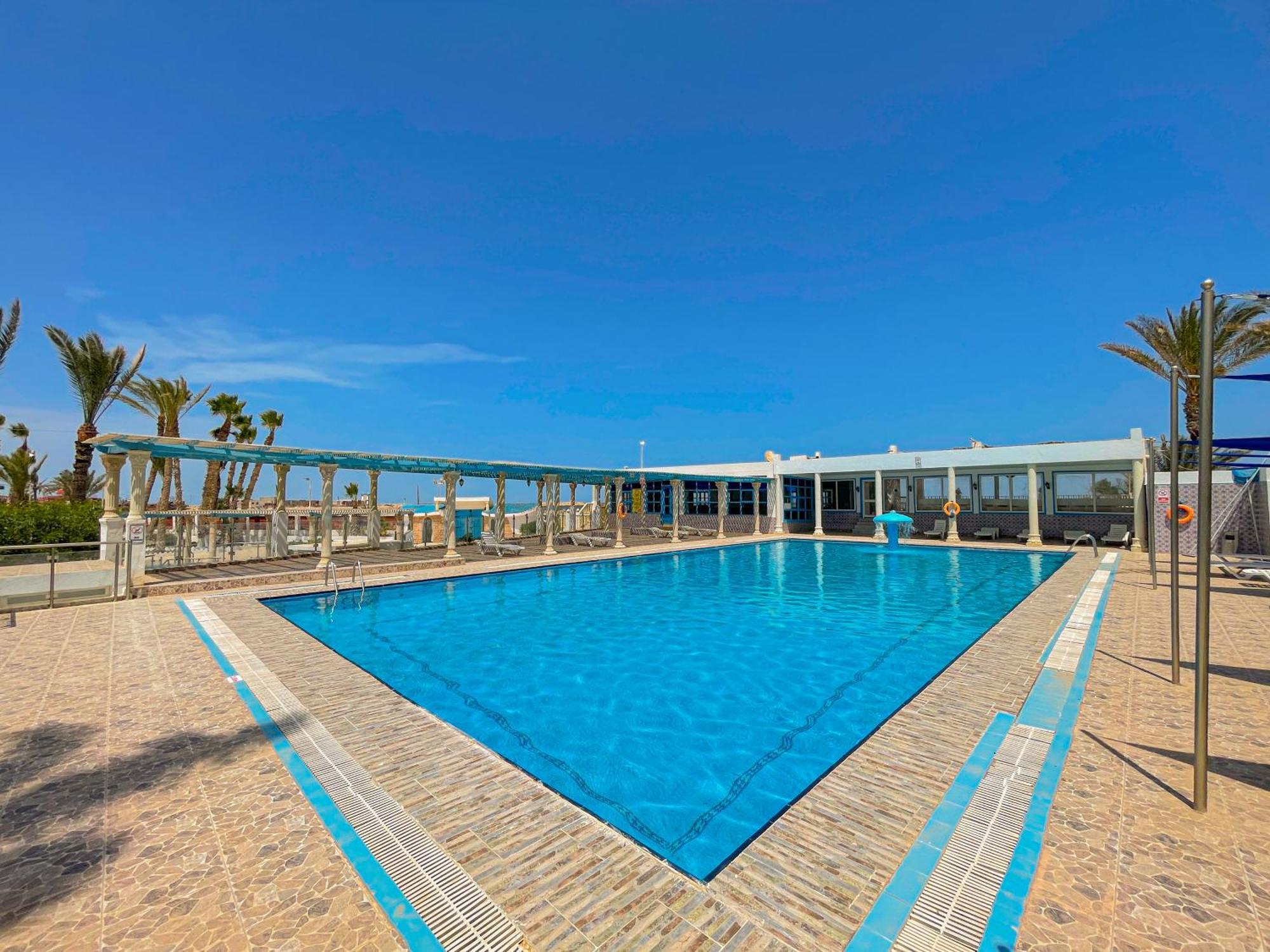 Hotel Oasis Gabes Екстер'єр фото