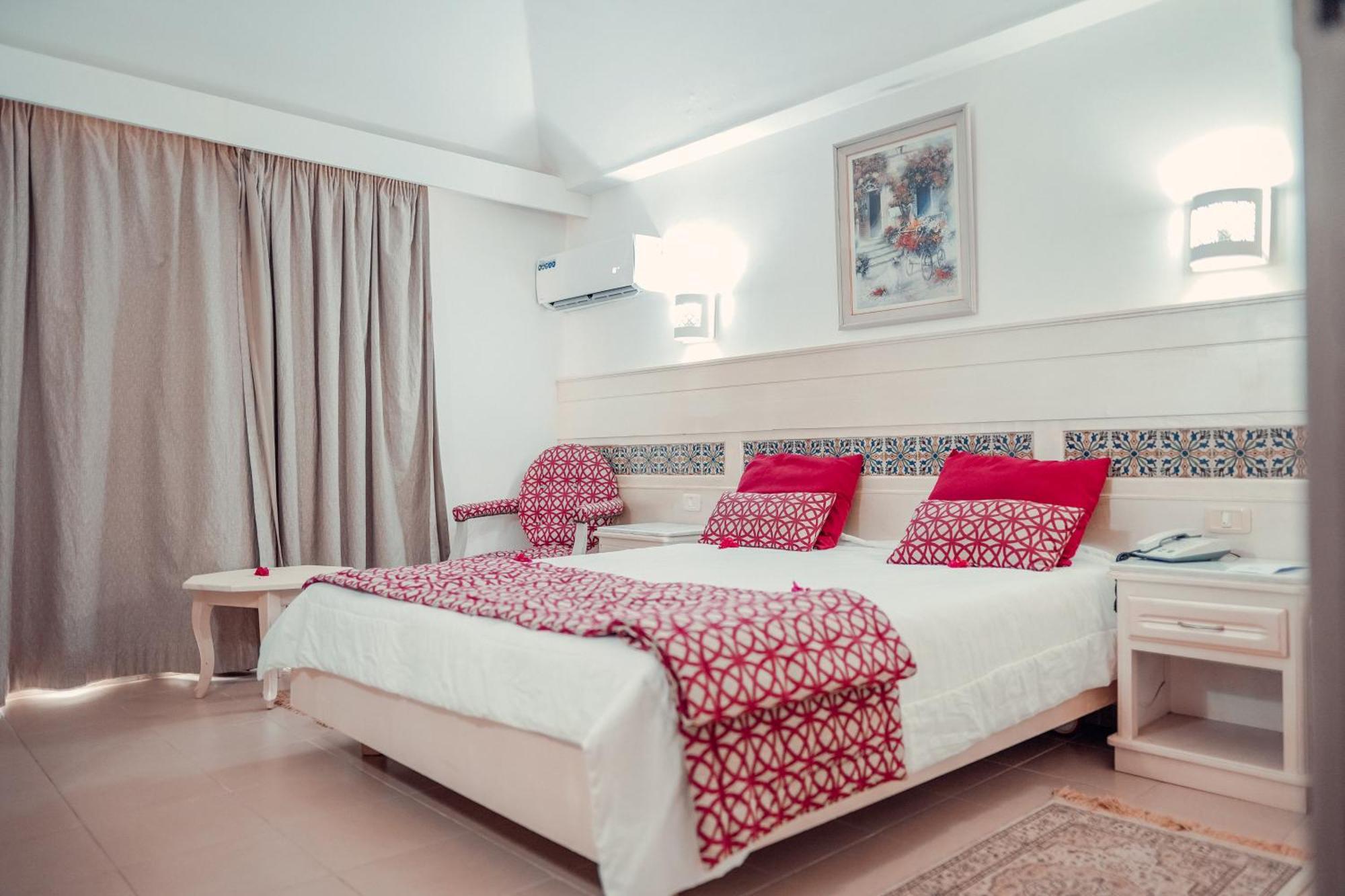 Hotel Oasis Gabes Екстер'єр фото